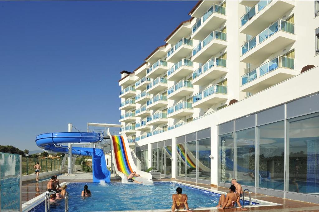 Cenger Beach Resort Spa Kızılot エクステリア 写真